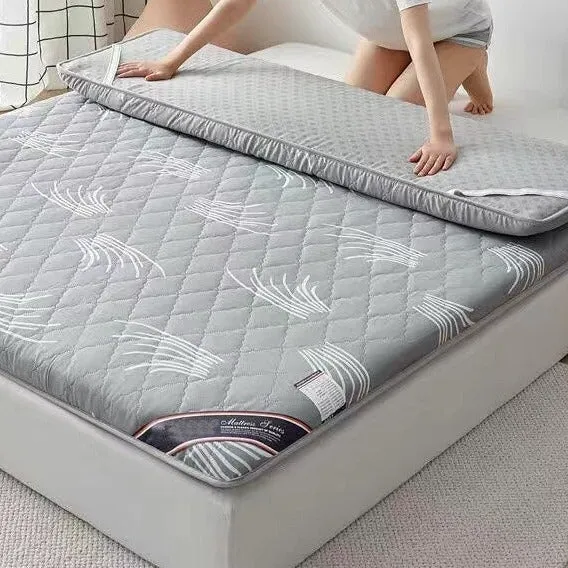 Tatami Multi-Layer Soft Comfortable Foldable Mattress