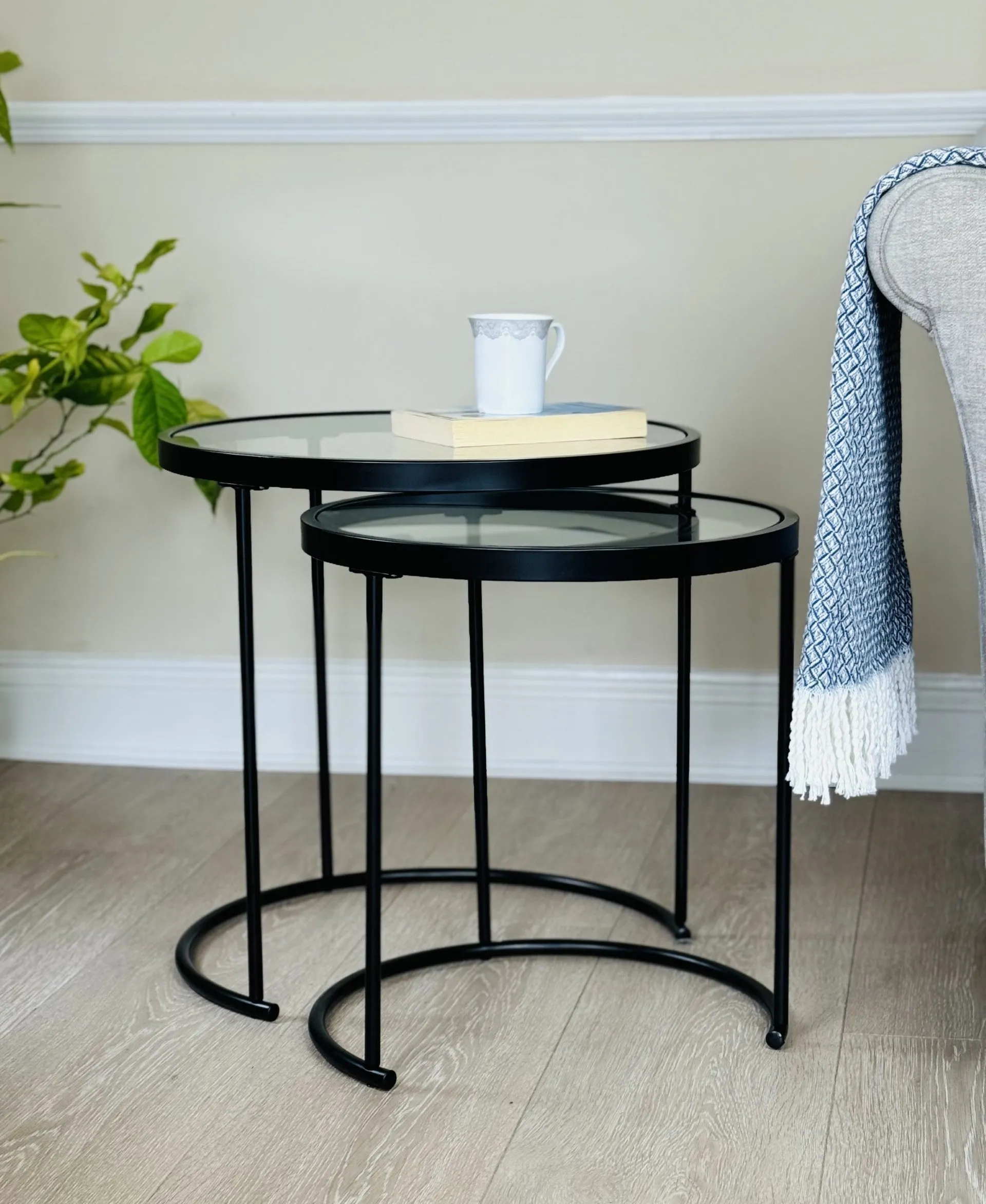 Visio Set of 2 Round Nesting Tables- Clear Glass Top/Black Frame